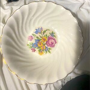 Vintage Bakerite Serving Bowl - 24k Gold Trim